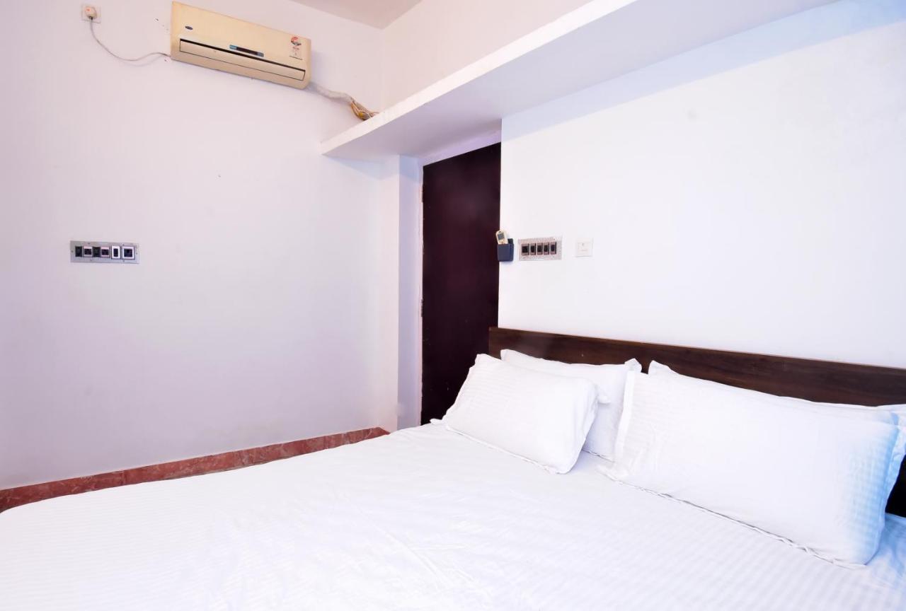 Villa Betty Beach Front Pondicherry Exterior foto